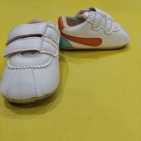 Baby shoes Multi colours