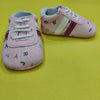 Baby shoes pink